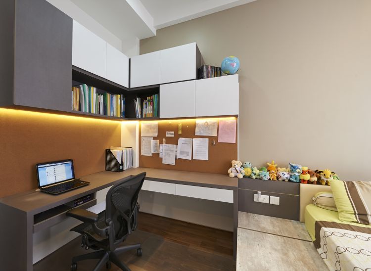Minimalist, Modern Design - Study Room - Landed House - Design by U-Home Interior Design Pte Ltd